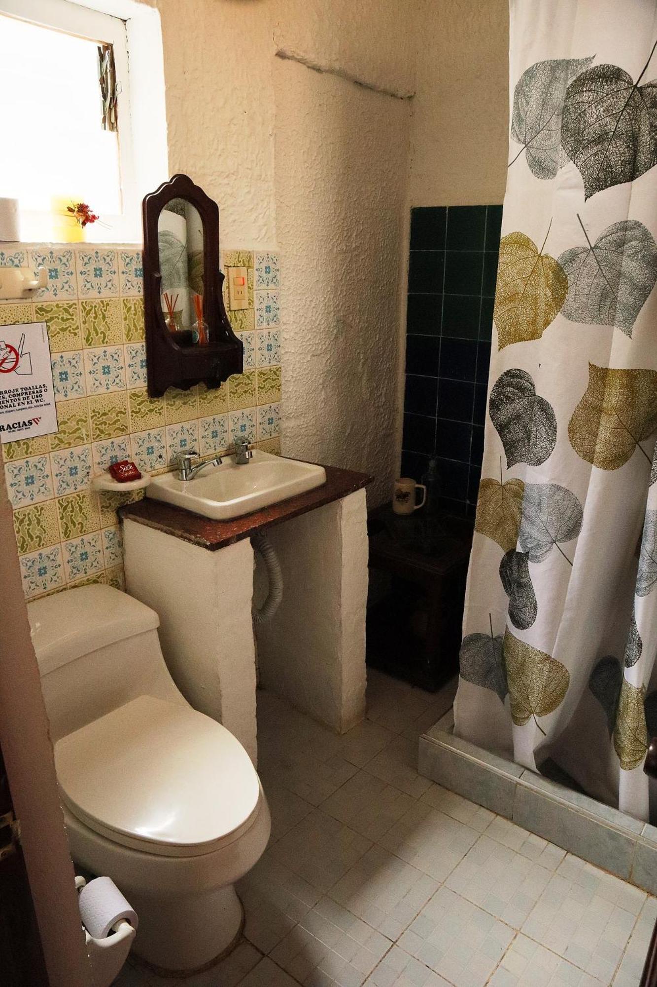 El Portal De La Loma Inn